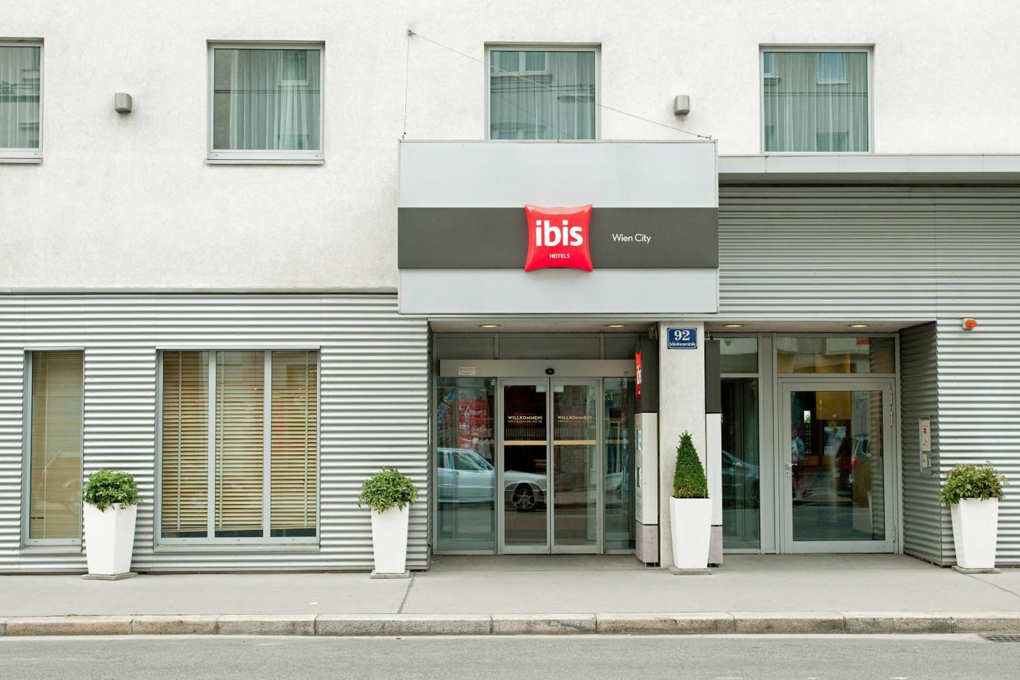 ibis Wien City Hotel Buitenkant foto